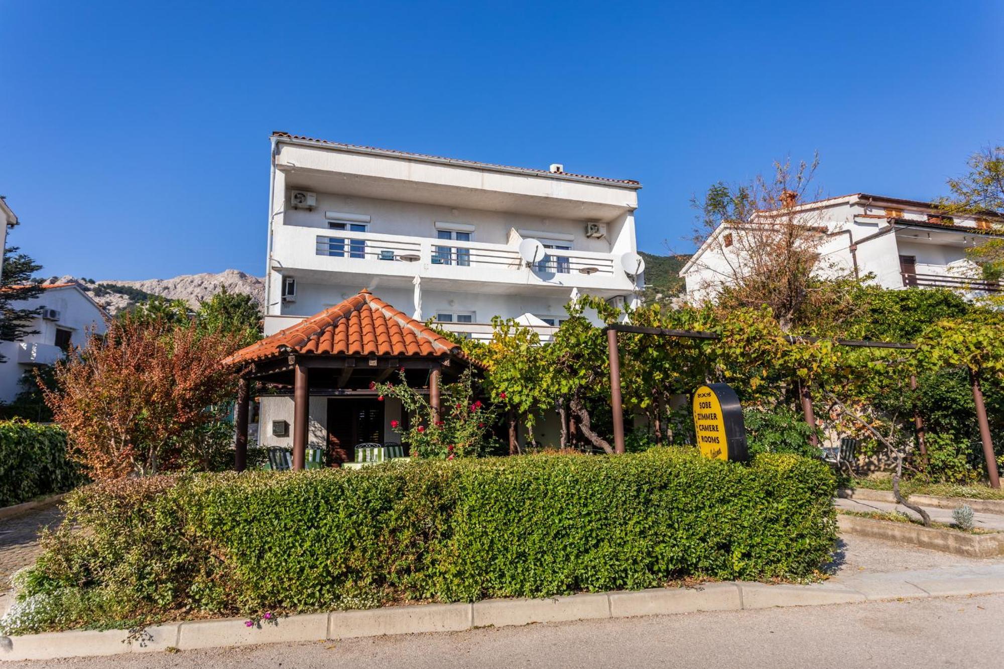 Velnic Apartment